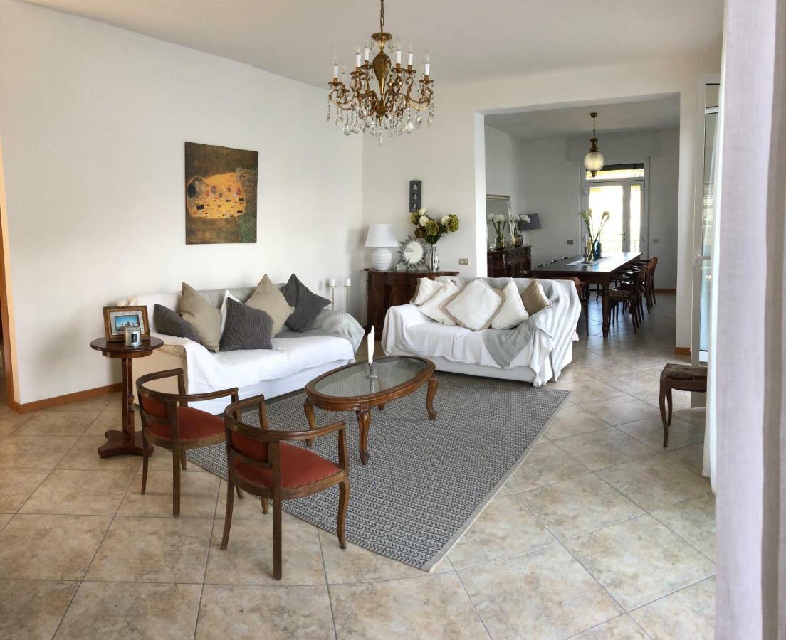Como Lake View House 레체노 외부 사진